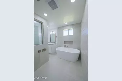 607 W Los Lagos Vista Avenue, Mesa, AZ 85210 - Photo 13
