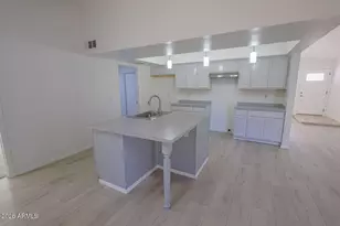 607 W Los Lagos Vista Ave, Mesa, AZ 85210 - Photo 3
