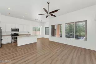 21843 N 51st St, Phoenix, AZ 85054 - Photo 15