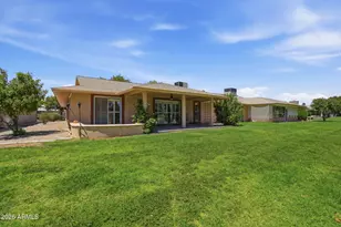 19201 N Concho Cir, Sun City, AZ 85373 - Photo 31