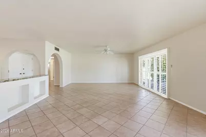 19201 N Concho Circle, Sun City, AZ 85373 - Photo 23