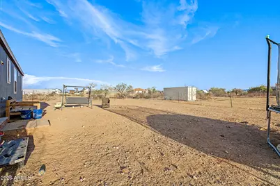 21735 W Montanoso Drive, Wittmann, AZ 85361 - Photo 25