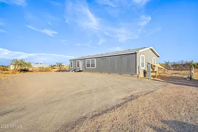 21735 W Montanoso Drive, Wittmann, AZ 85361 - Photo 3