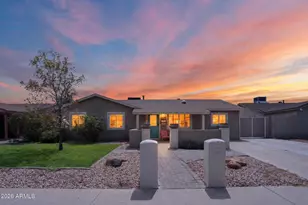 3629 E Winchcomb Dr, Phoenix, AZ 85032 - Photo 1