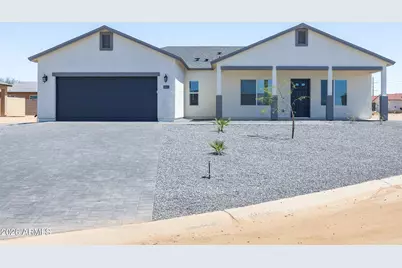 16011 S Hilo Circle, Arizona City, AZ 85123 - Photo 1
