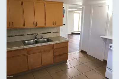 2338 N 52nd Street #Apt D, Phoenix, AZ 85008 - Photo 1