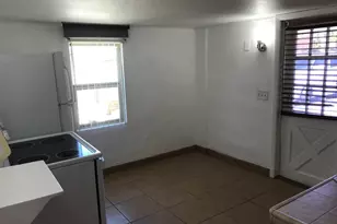 2338 N 52nd St, Phoenix, AZ 85008 - Photo 11