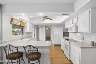 13219 W Marble Dr, Sun City West, AZ 85375 - Photo 11