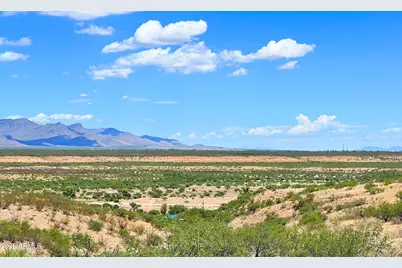 3Xx W Lonely Dove Pl -- #11, Huachuca City, AZ 85616 - Photo 17