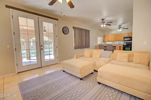 1920 N Palo Verde Ct, Casa Grande, AZ 85122 - Photo 9