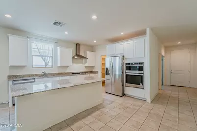 10962 W Taylor Street, Avondale, AZ 85323 - Photo 9