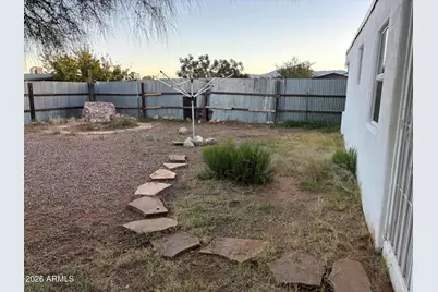 119 E 4th Street, Bowie, AZ 85605 - Photo 1