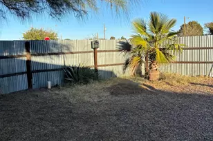 119 E 4th St, Bowie, AZ 85605 - Photo 27