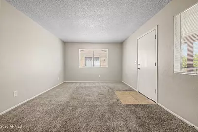 737 W 1st Avenue #Apt 201, Mesa, AZ 85210 - Photo 3