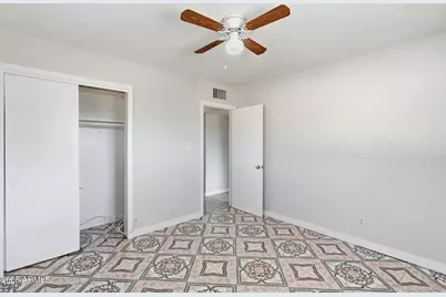 2231 W Orangewood Avenue, Phoenix, AZ 85021 - Photo 19