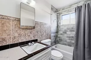2231 W Orangewood Ave, Phoenix, AZ 85021 - Photo 23