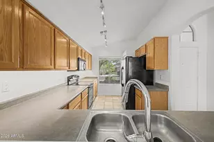 14834 W Lamoille Dr, Surprise, AZ 85374 - Photo 9