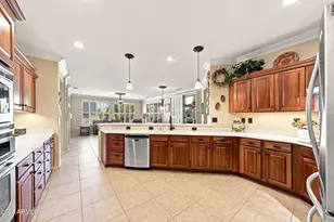 16904 W Villagio Dr, Surprise, AZ 85387 - Photo 21