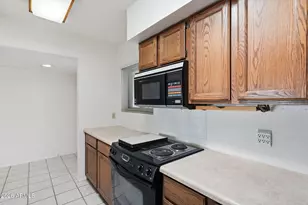 1849 S Pecos Dr, Casa Grande, AZ 85194 - Photo 17