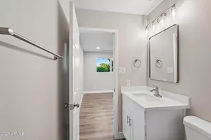 6721 E McDowell Rd, Scottsdale, AZ 85257 - Photo 17