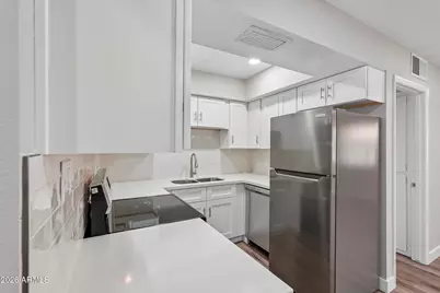 6721 E McDowell Road #D302, Scottsdale, AZ 85257 - Photo 3