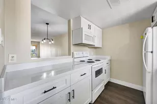 4701 N 68th St, Scottsdale, AZ 85251 - Photo 7