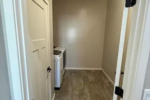10556 E Nichols Ave, Mesa, AZ 85209 - Photo 15
