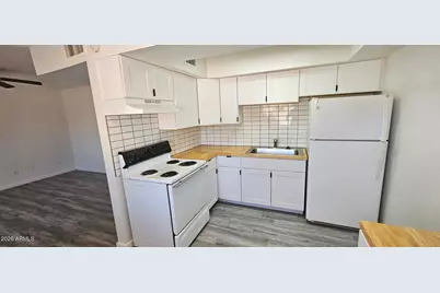 9222 N 35th Avenue #3, Phoenix, AZ 85051 - Photo 3