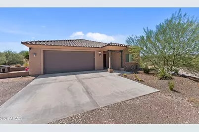 55400 N Vulture Mine Road, Wickenburg, AZ 85390 - Photo 1