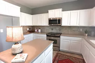 372 E Goldmine Ct, San Tan Valley, AZ 85140 - Photo 7