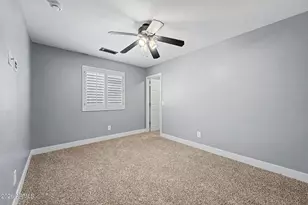 372 E Goldmine Ct, San Tan Valley, AZ 85140 - Photo 41