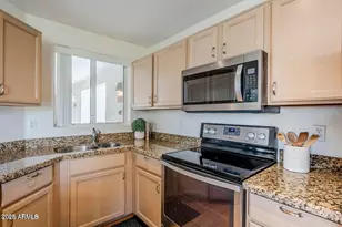 10401 N 52nd St, Paradise Valley, AZ 85253 - Photo 7