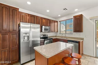 17401 W Holland Lane, Surprise, AZ 85388 - Photo 13