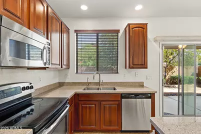 17401 W Holland Lane, Surprise, AZ 85388 - Photo 15