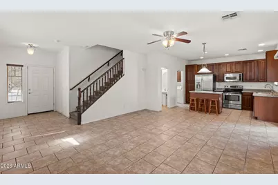 17401 W Holland Lane, Surprise, AZ 85388 - Photo 3