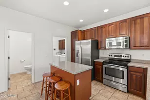 17401 W Holland Ln, Surprise, AZ 85388 - Photo 17