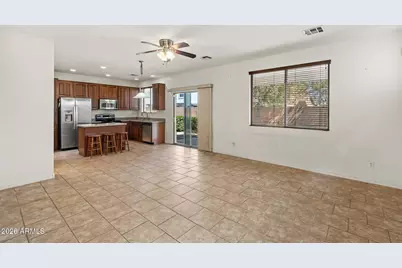 17401 W Holland Lane, Surprise, AZ 85388 - Photo 23