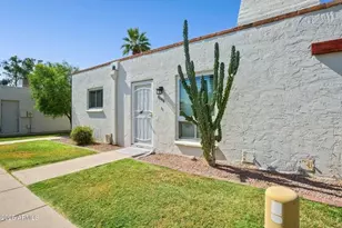 8046 E Oak St, Scottsdale, AZ 85257 - Photo 29