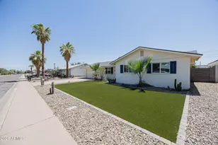 6637 E Wilshire Dr, Scottsdale, AZ 85257 - Photo 1