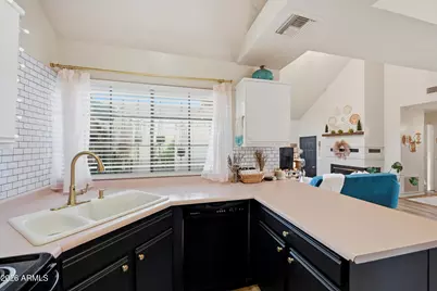 1001 N Pasadena -- #-44, Mesa, AZ 85201 - Photo 13