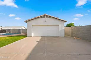8123 E Des Moines St, Mesa, AZ 85207 - Photo 31