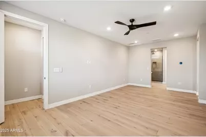 2121 W Sonoran Desert Drive #3, Phoenix, AZ 85085 - Photo 31