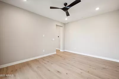 2121 W Sonoran Desert Drive #3, Phoenix, AZ 85085 - Photo 27