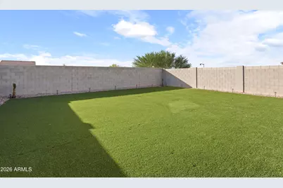 19080 N Silver Dog Way, Maricopa, AZ 85138 - Photo 11