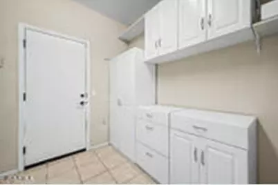 3025 W T Ryan Lane, Phoenix, AZ 85041 - Photo 23