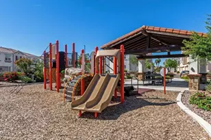 4077 S Sabrina Dr, Chandler, AZ 85248 - Photo 17