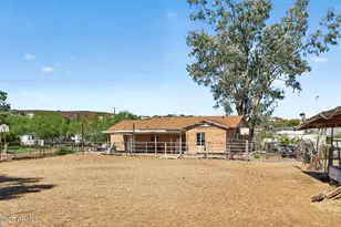 13607 N 21st Pl, Phoenix, AZ 85029 - Photo 45