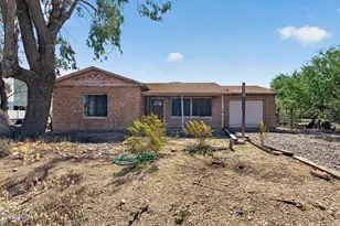 13607 N 21st Pl, Phoenix, AZ 85029 - Photo 1