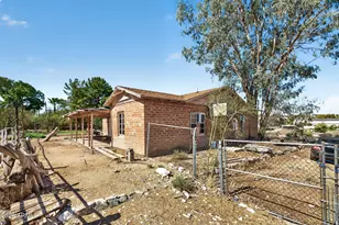 13607 N 21st Pl, Phoenix, AZ 85029 - Photo 37