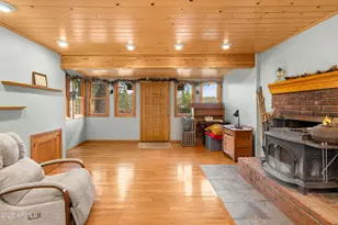 994 Osage, Flagstaff, AZ 86005 - Photo 5